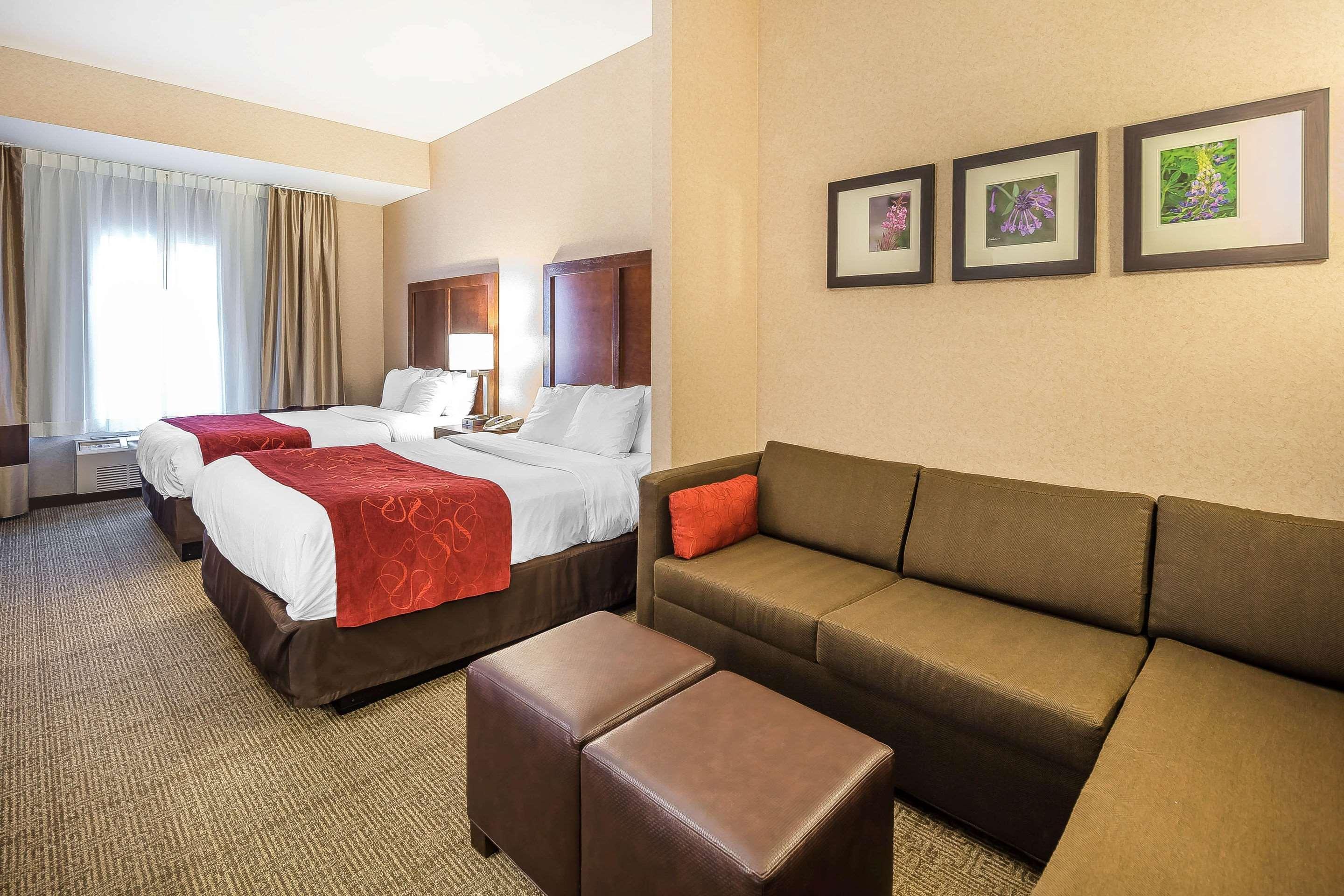 Comfort International Airport 3*