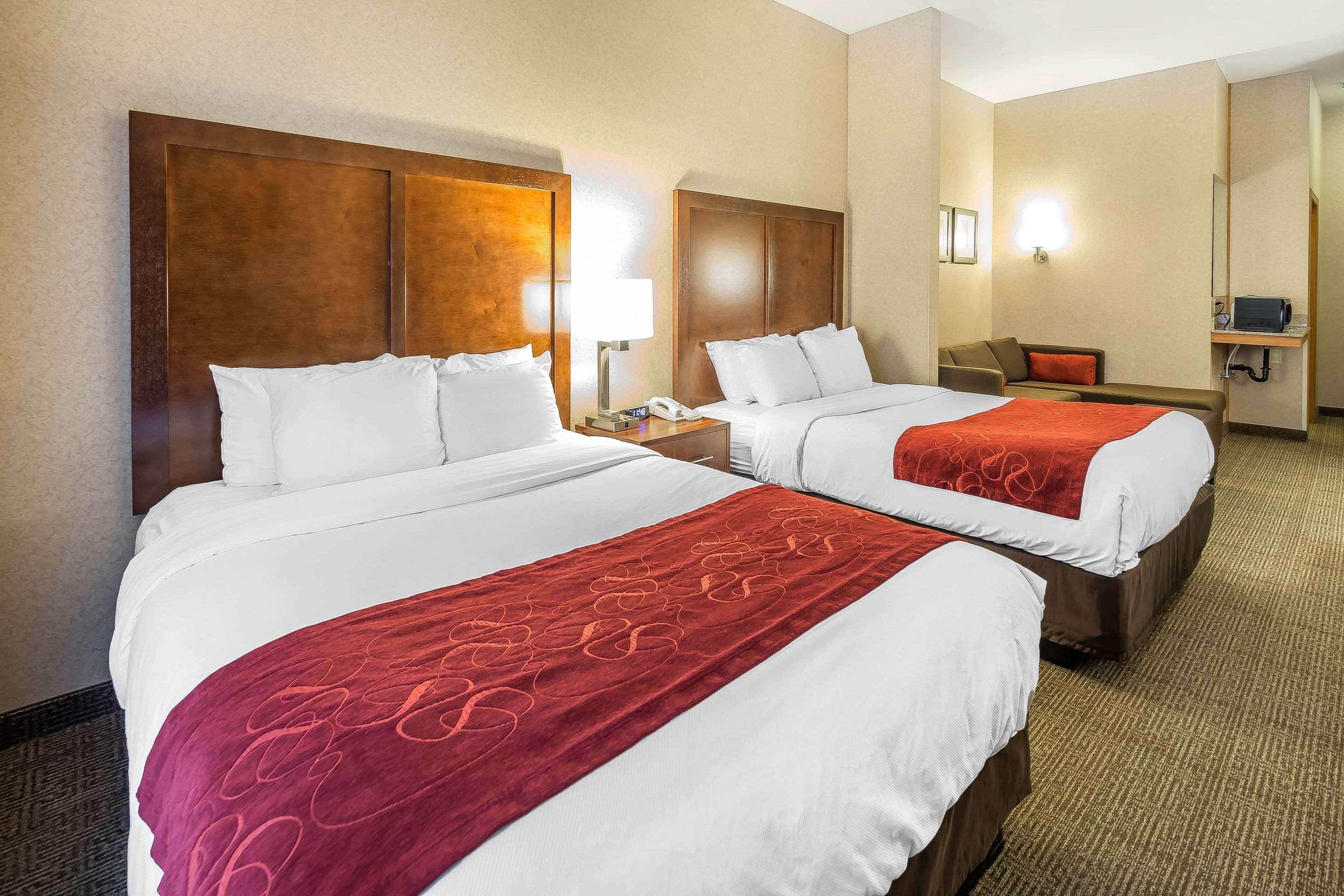 Hotel Comfort International Airport