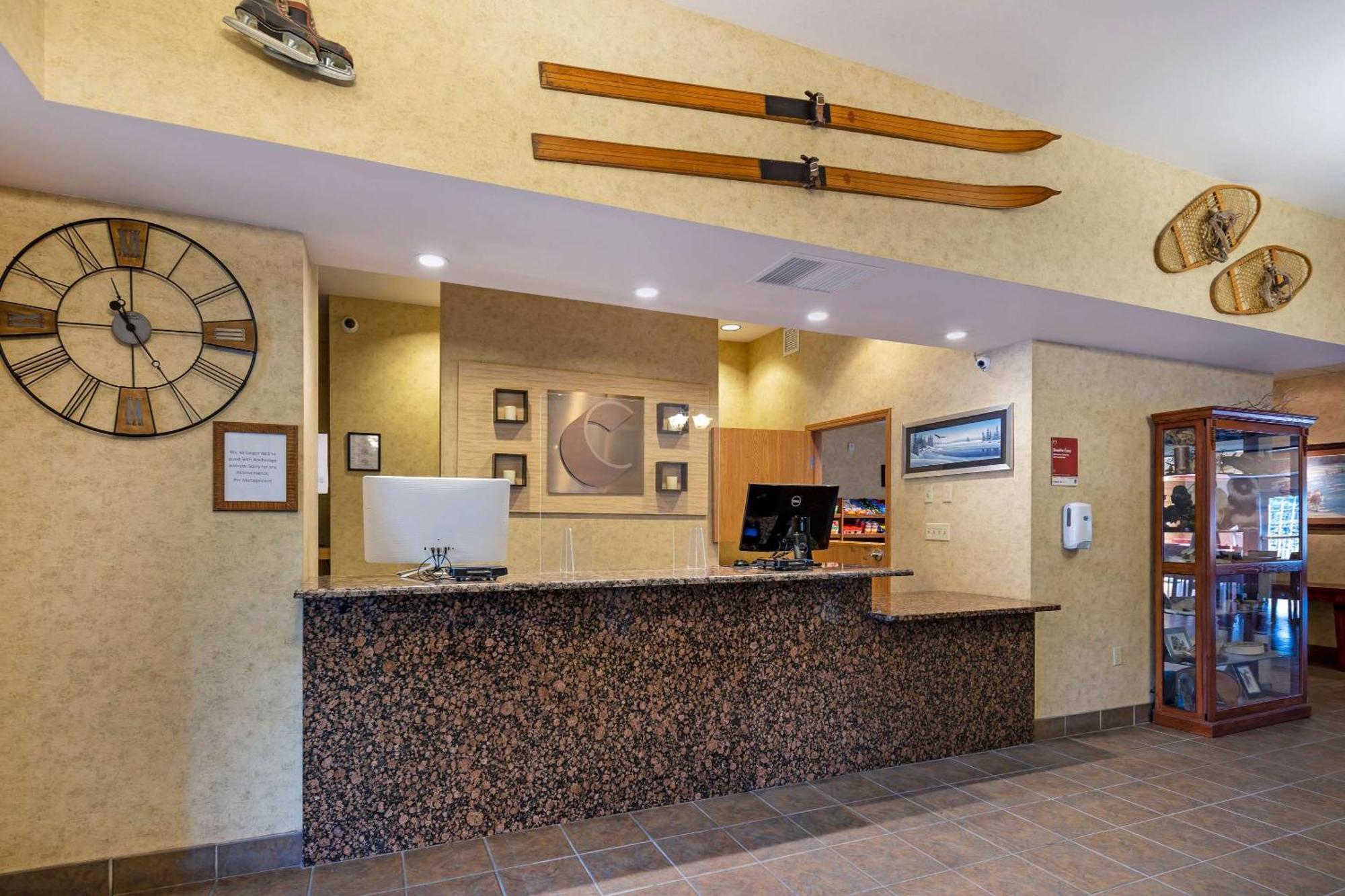 Comfort International Airport Hotel